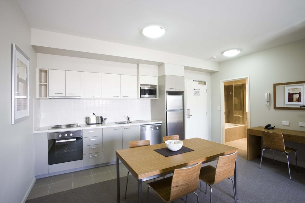 Gladstone Downtown Central Apartment Hotel Official Room photo